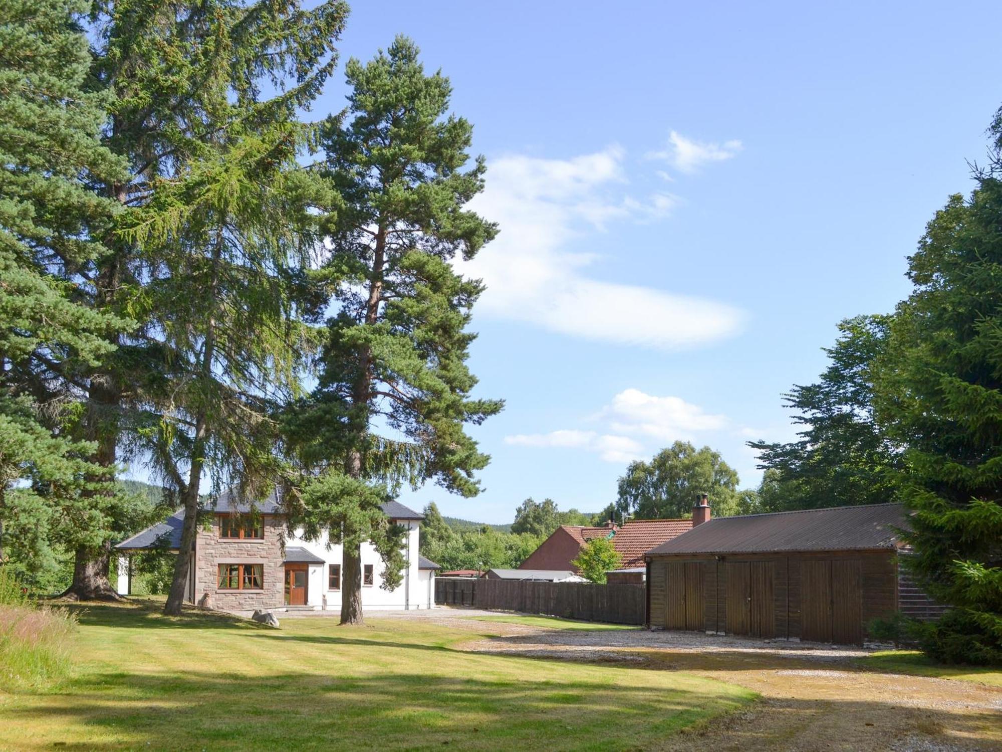Battanropie Lodge Carrbridge Dış mekan fotoğraf